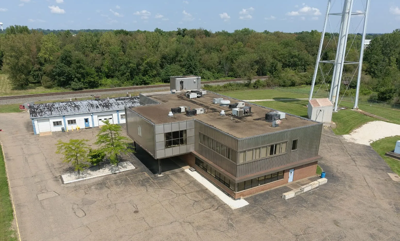 Aerial view of the site offices, metallurgical lab and water tower